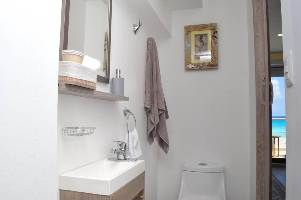 Ocean Front Villa Marlin, Best Location In Hotel Zone #109 Канкун Экстерьер фото